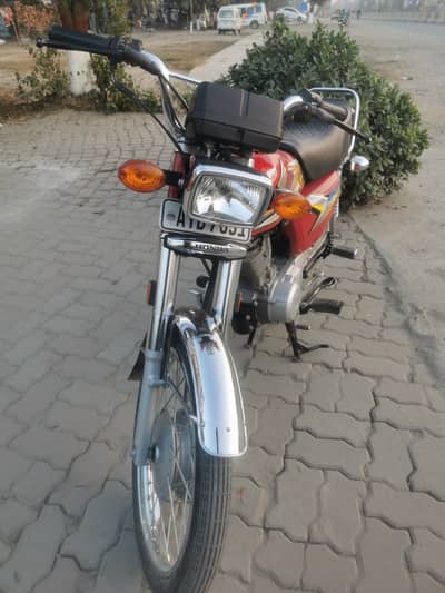 Honda CG 125 2025
