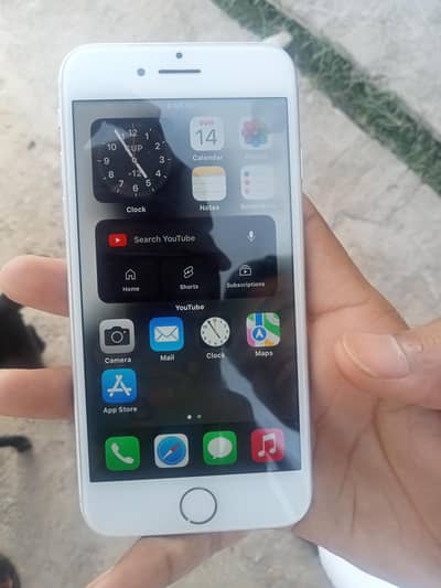 Apple iPhone 8