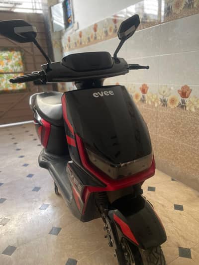 Evee Gen-Z Electric Scooter – 1500km Driven – Excellent Condition