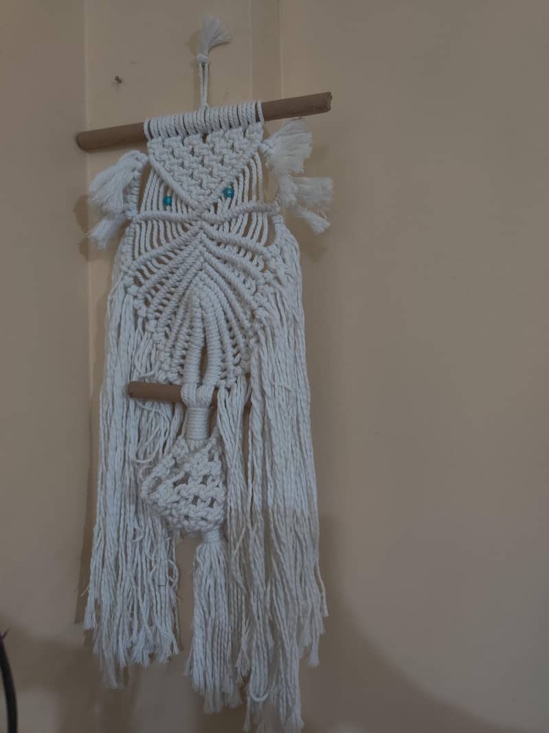 macrame wall hanging 0