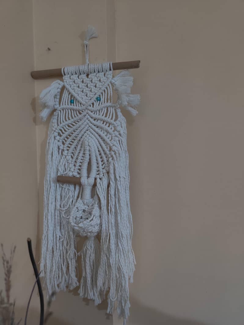 macrame wall hanging 1