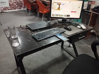 office working table with drawer