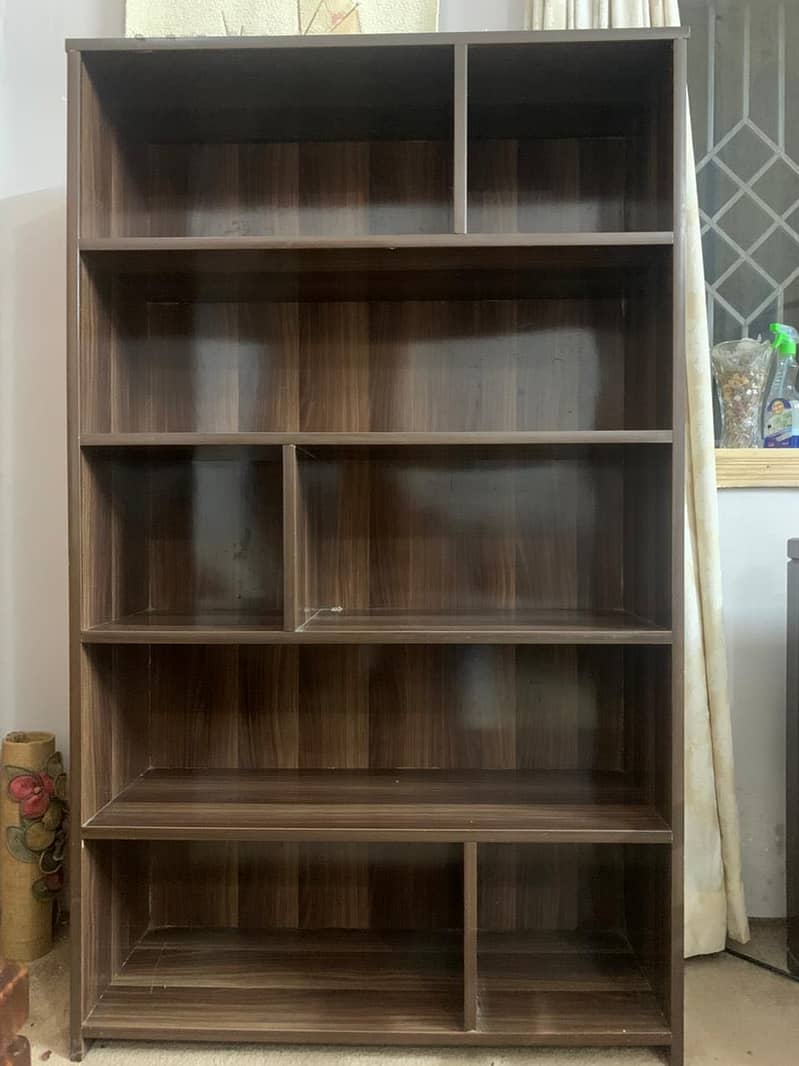 Book shelf 0