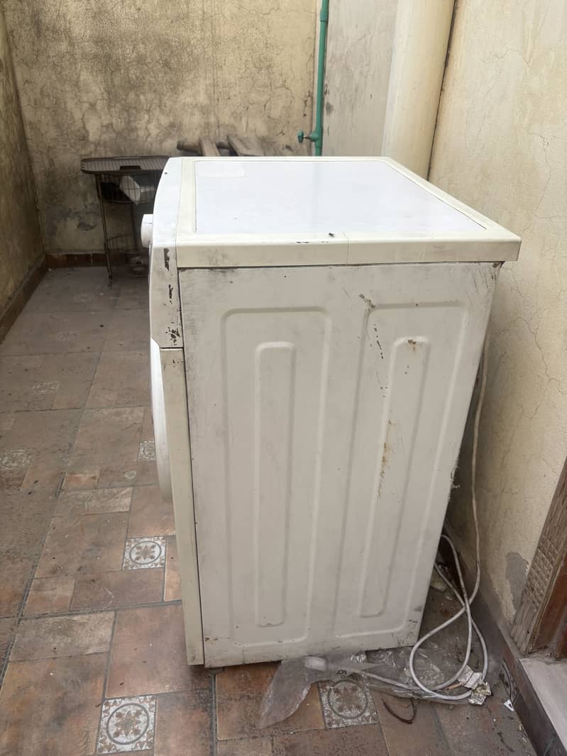 Washing machine 5