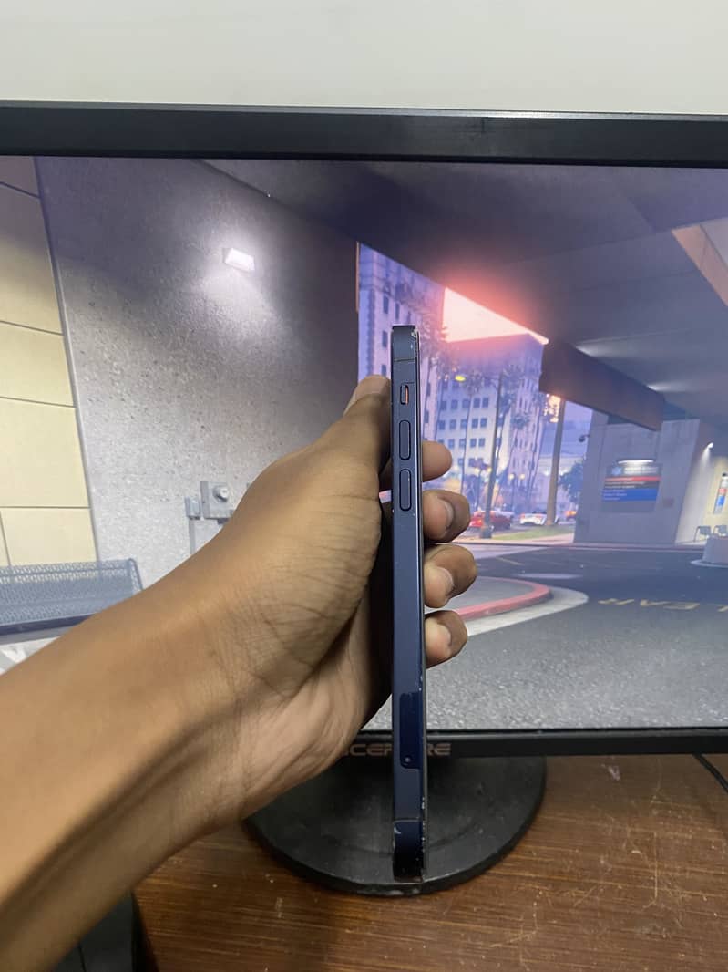 Iphone 12 5