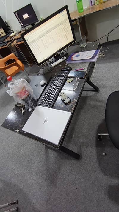 office working table with drawer