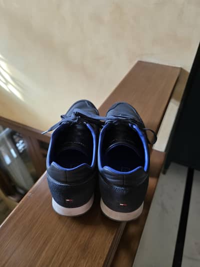 Tommy Hilfiger shoes (original)