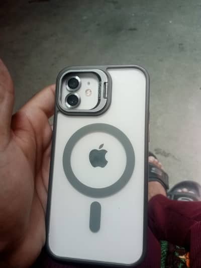 Apple iPhone 12