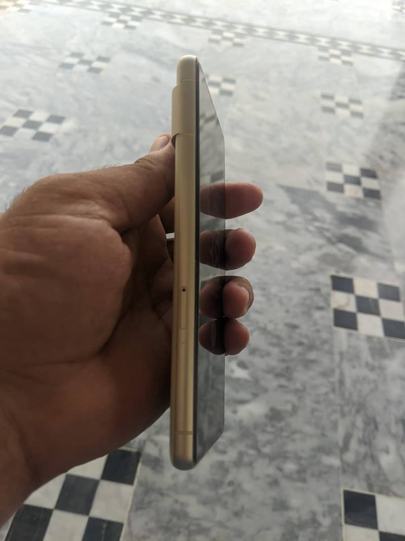 Google Pixel 7 3