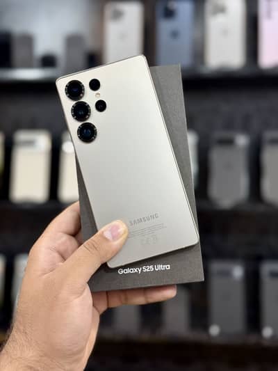 Samsung Mobile S25 Ultra