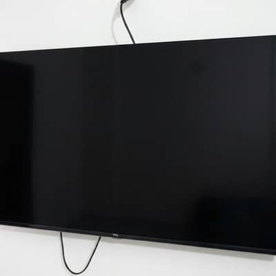 ​TCL 43" Borderless Smart LED TV