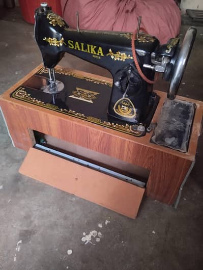 sewing machine