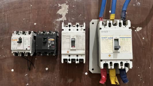 Heavy duty breakers