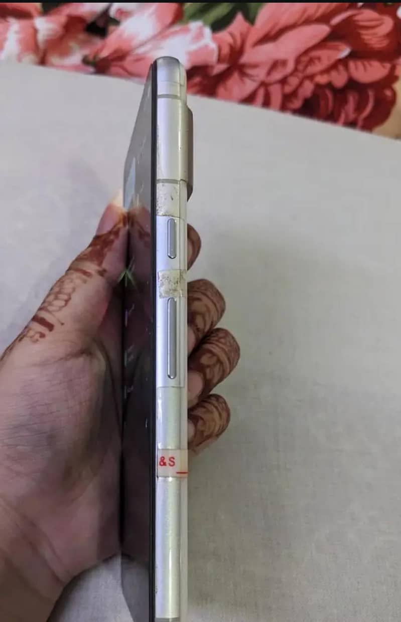 Google Pixel 7 2