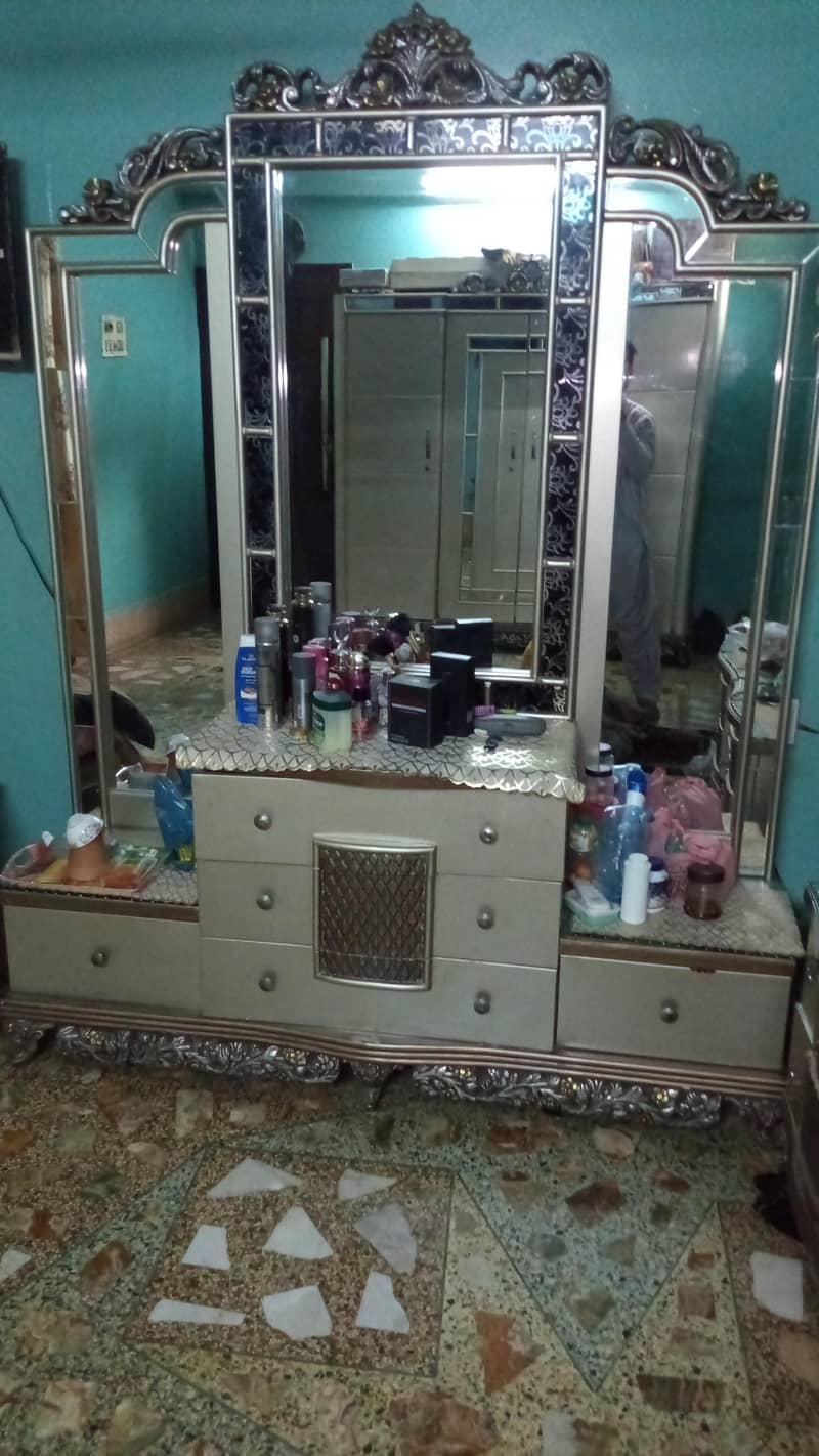 badroom set 1