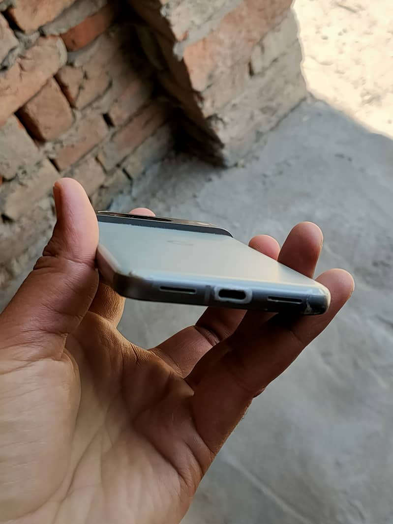 Google Pixel 8 1