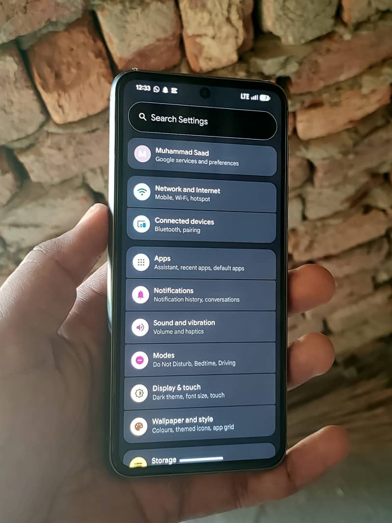 Google Pixel 8 4
