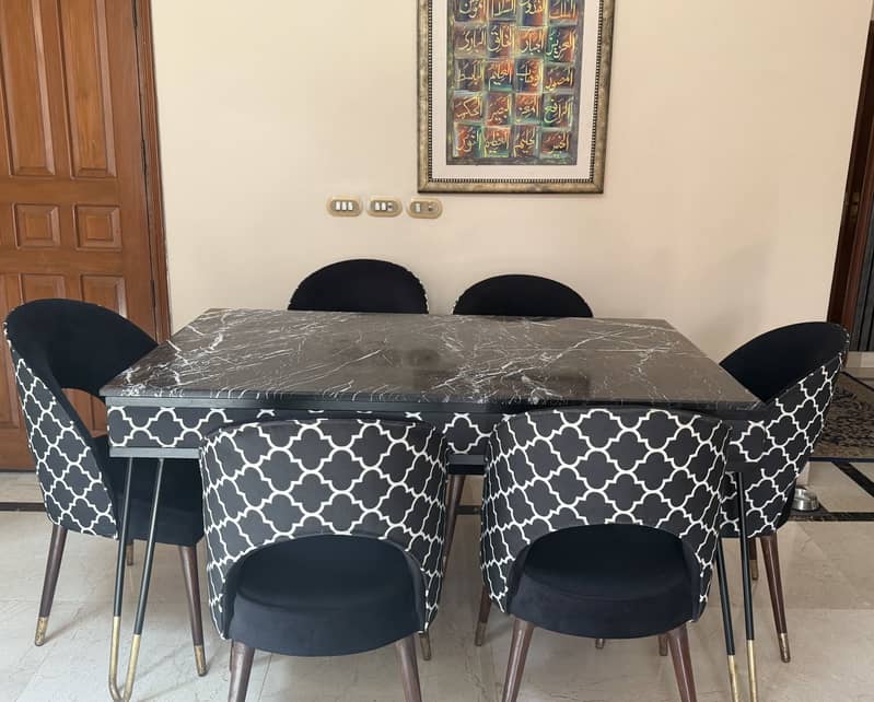 dining table 0