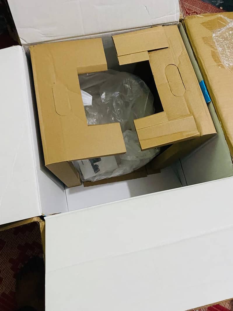 Logitech z906 6