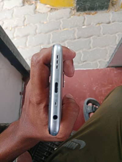 OPPO A16