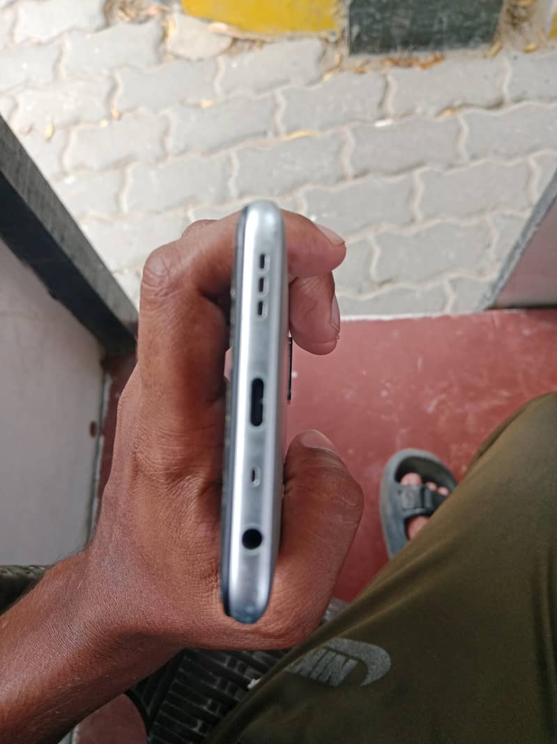 OPPO A16 0
