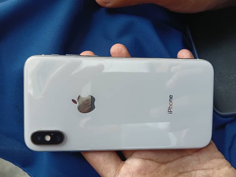 IPhone X 3