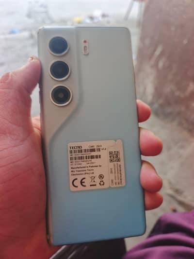 Tecno CAMON 40 Pro