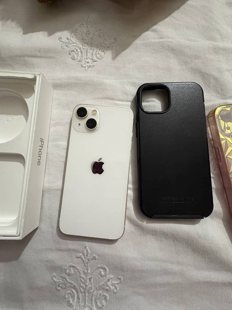 Apple iPhone 13 6