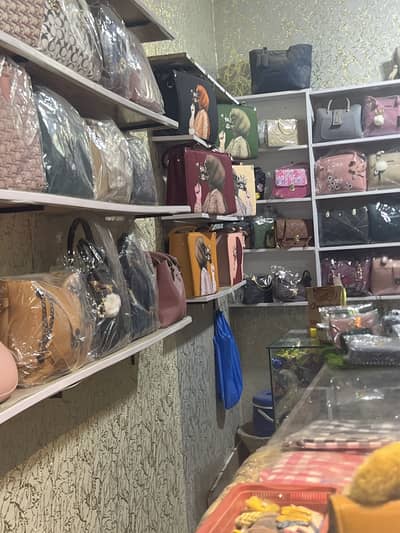 Ladies bags shop