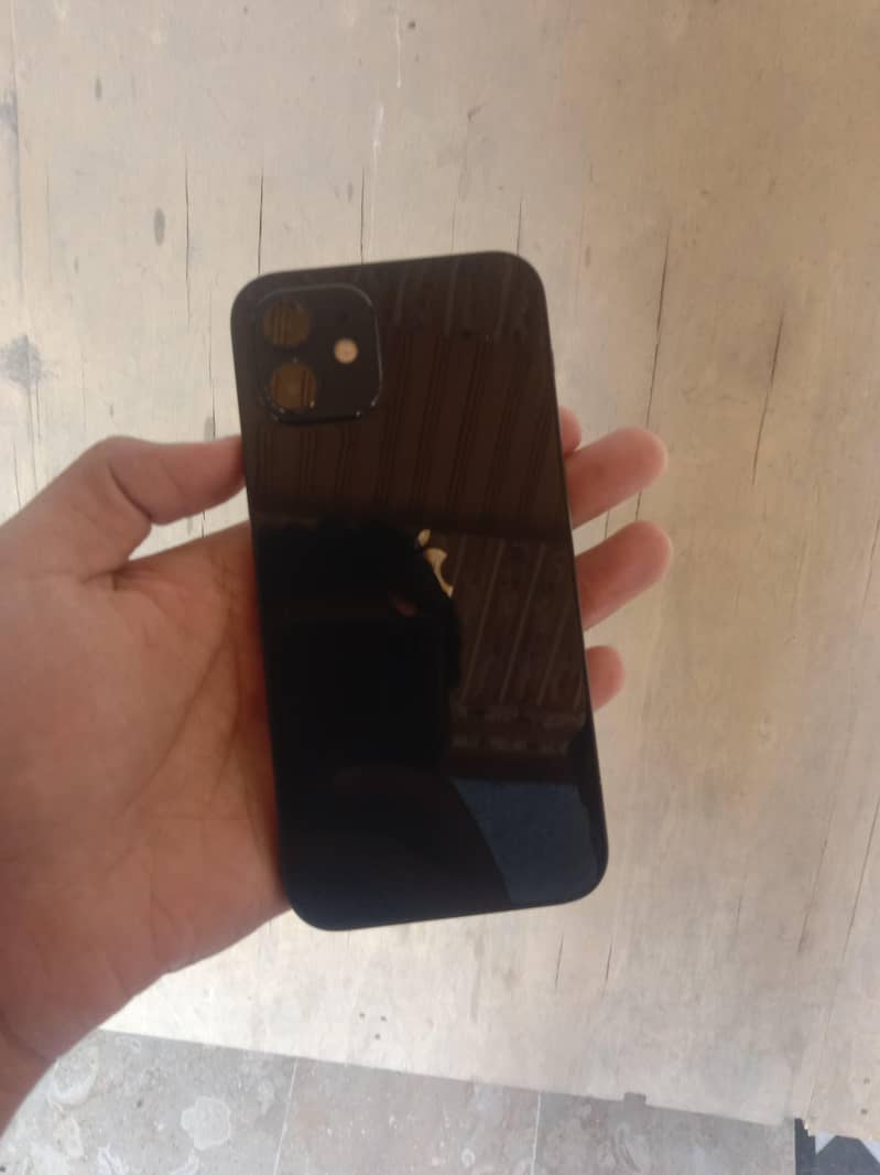 Apple iPhone 12 0