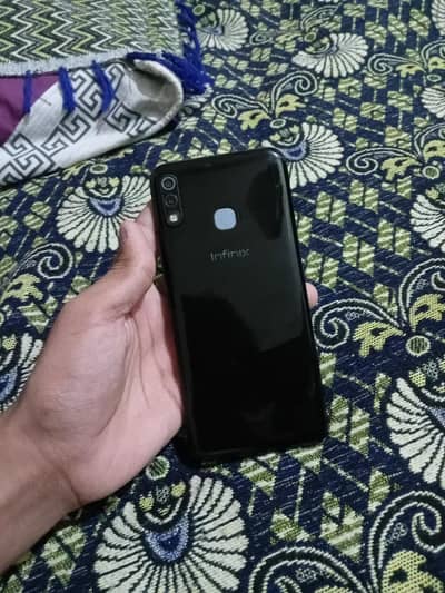 Infinix Hot 8 Lite exchange possible