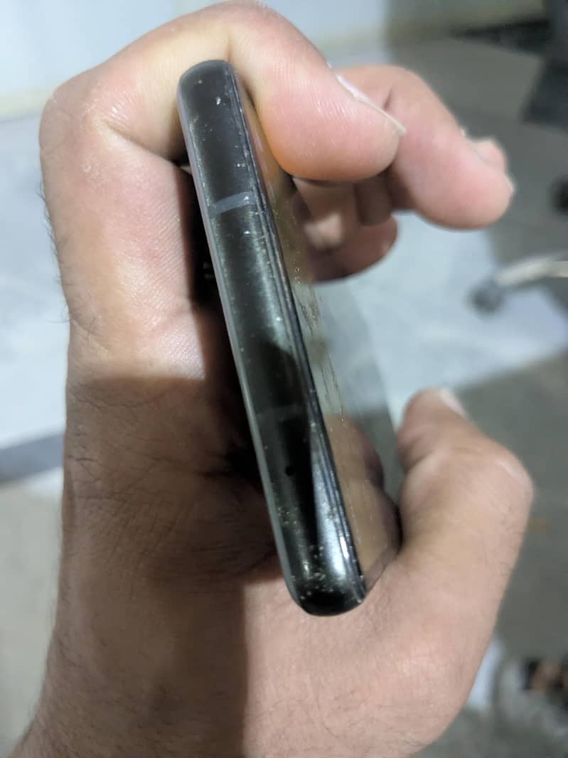 Google Pixel 6a 5