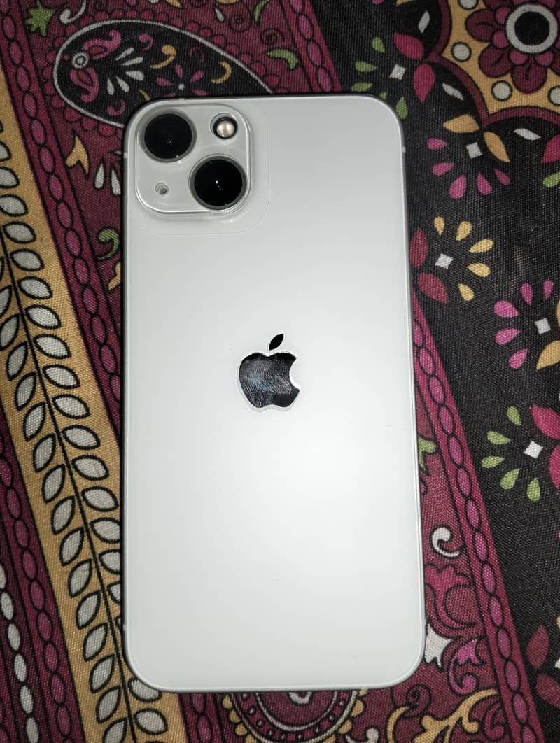 Apple iPhone 13 0