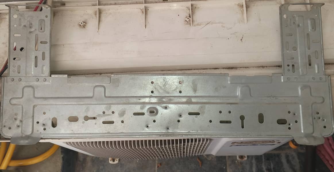 dowlance split ac 2