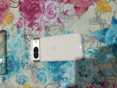 Google Pixel 8