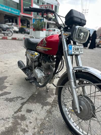 o315 388ooo5 Kamran ,Honda 125 Special Edition  Islamabad Number