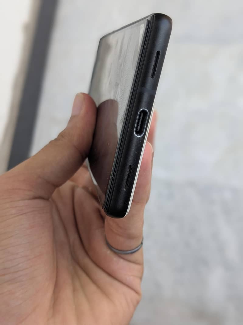 Google Pixel 6a 9
