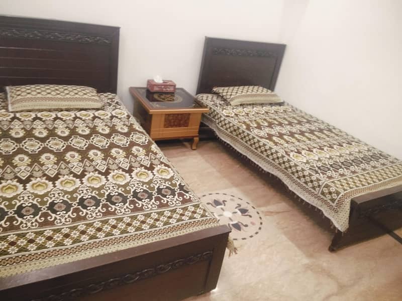 2 single Bed 3