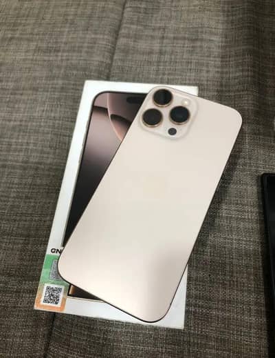 Apple iPhone 16 Pro Max