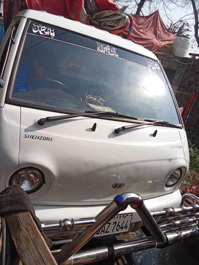 hundai shahzore 2009 mdl Lahore no