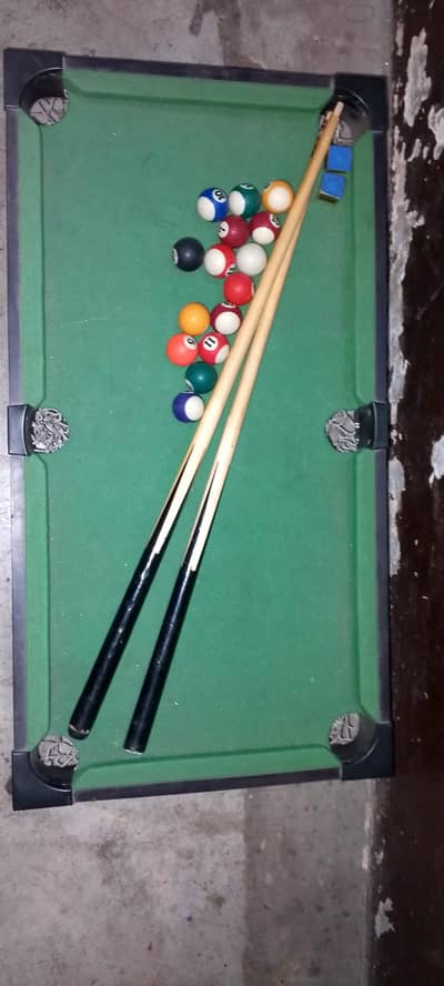 small size snooker, excellent condition