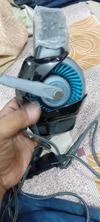 RGB game headphones USB drive
