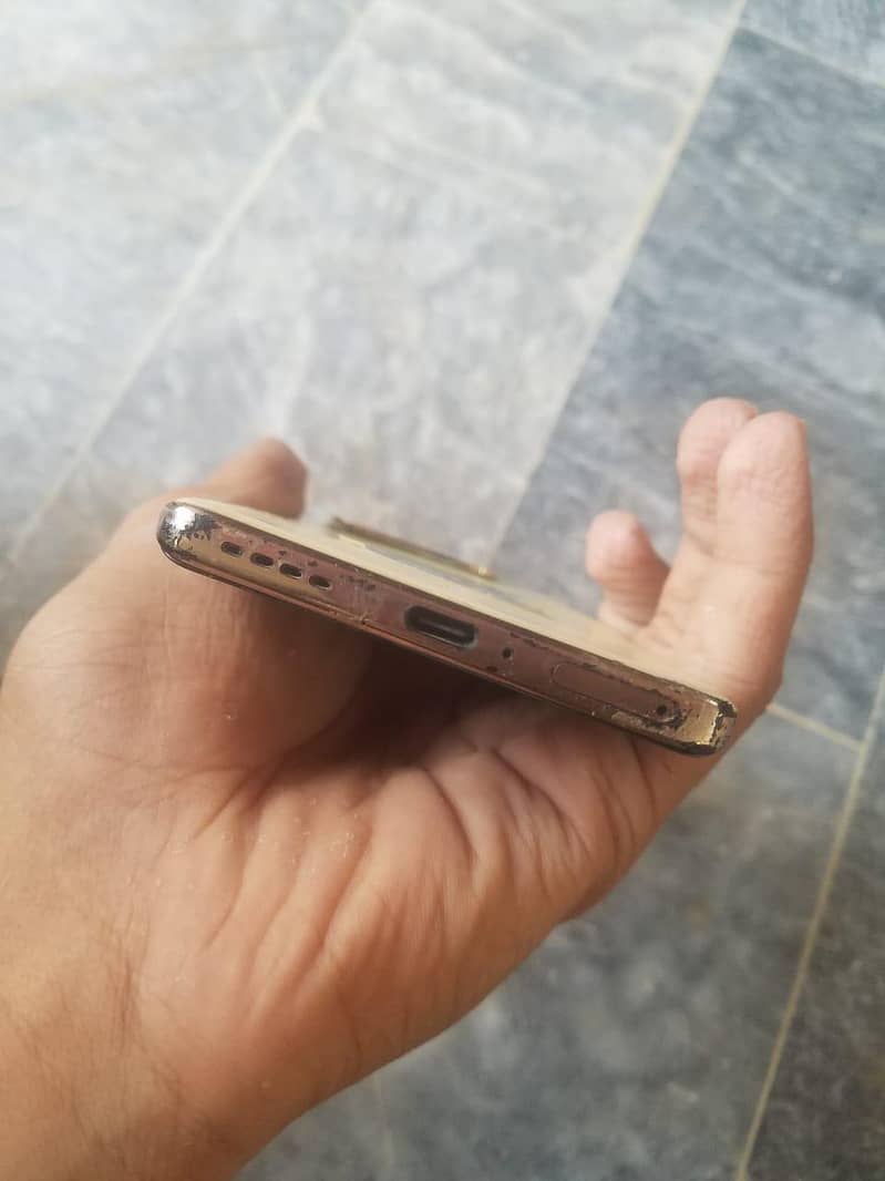 Infinix Zero 30 7