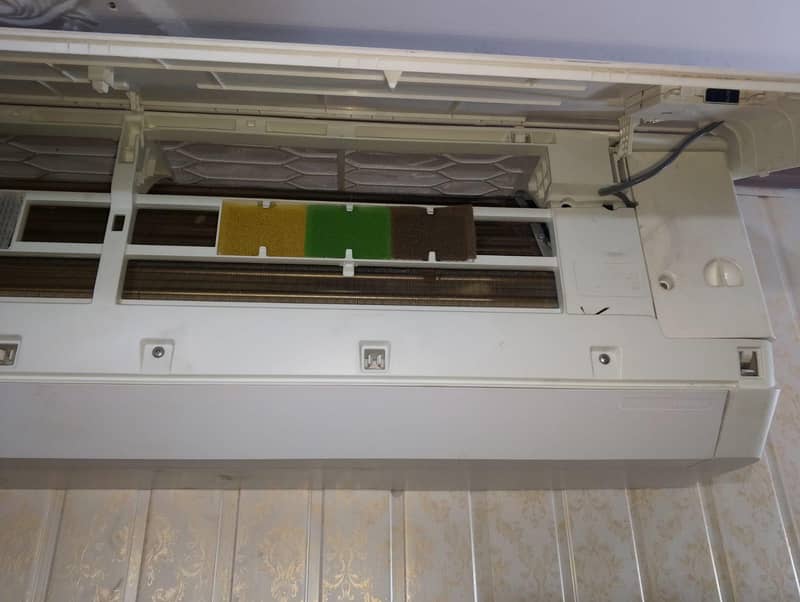 Gree Inverter Split AC 2