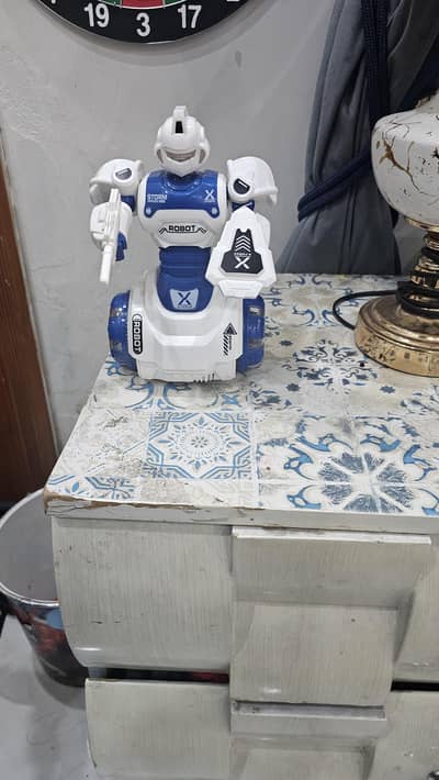 battery operated music robot