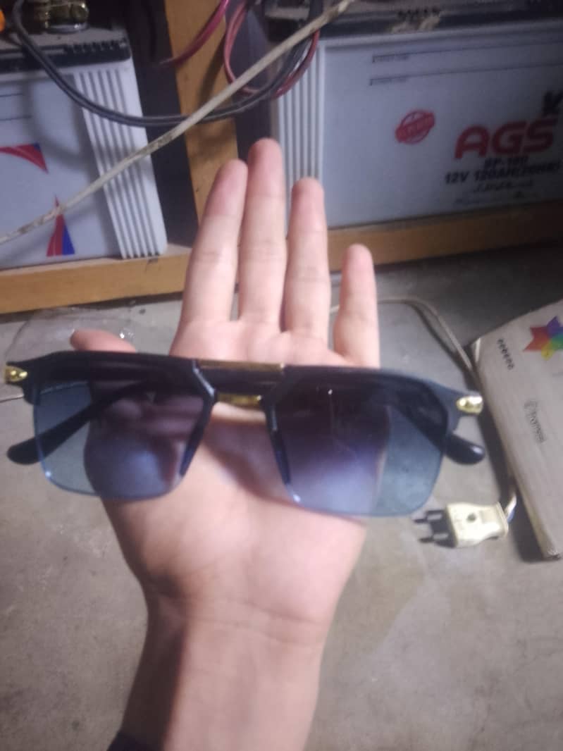 sun glasses 0