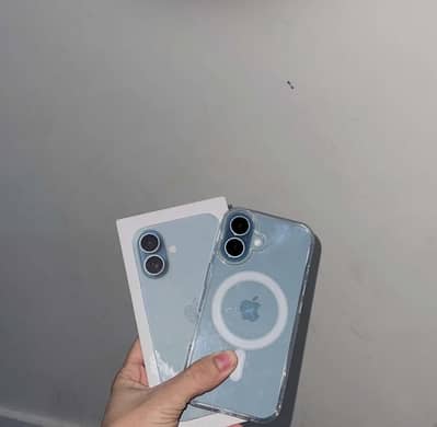Apple iPhone 16
