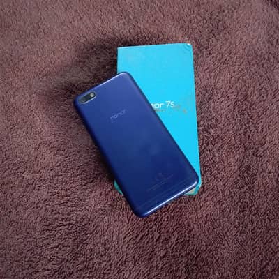 Honor 7S