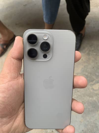 Apple iPhone 15 Pro Max