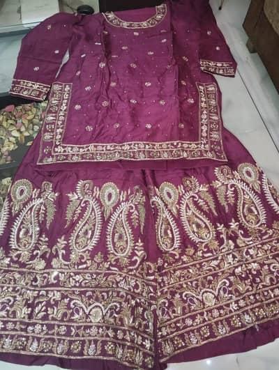 meroon designer kaam Wala suit